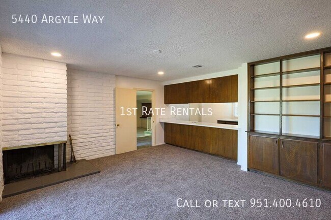 Building Photo - 5440 Argyle Way