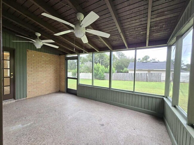 Building Photo - 4604 Dillwyn Dr