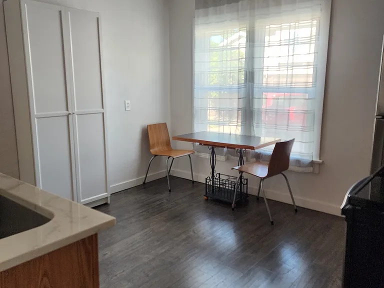 Building Photo - 163 W 400 S