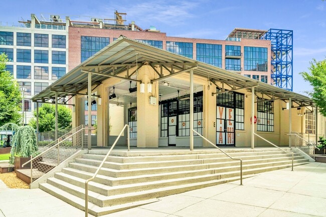 Building Photo - 1150 Collier Rd NW