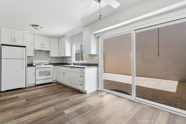 Building Photo - 33542 Street of the Blue Lantern