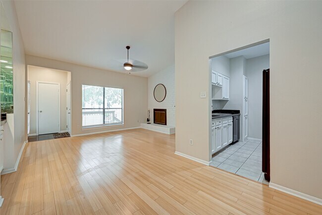 Building Photo - 2001 Bering Dr