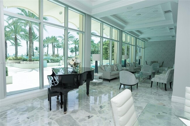 Primary Photo - 2501 S Ocean Dr