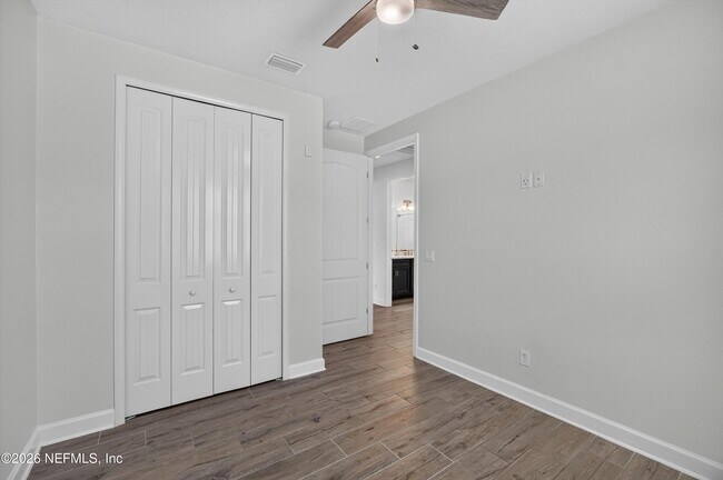 Building Photo - 855 Flach Dr