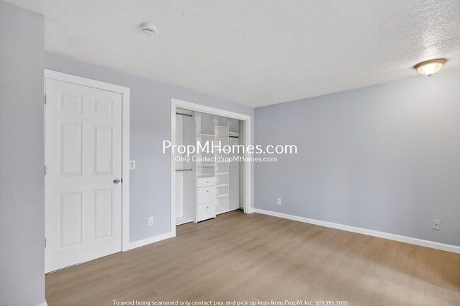 Building Photo - Secluded Nature Retreat: 4 Bedrooms!