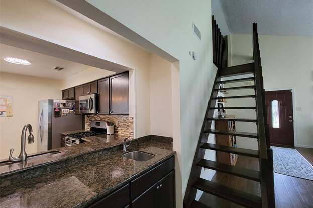 Building Photo - 2914 Waypark Dr