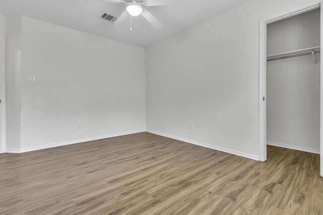 Building Photo - 1413 Baffin Cove