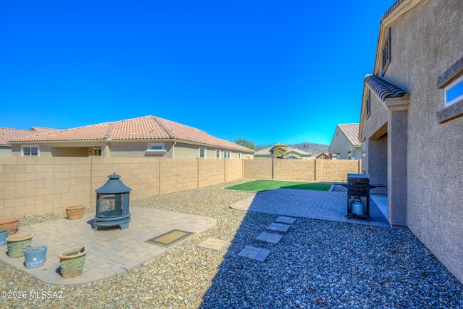 Building Photo - 9116 W Silver Cholla Dr