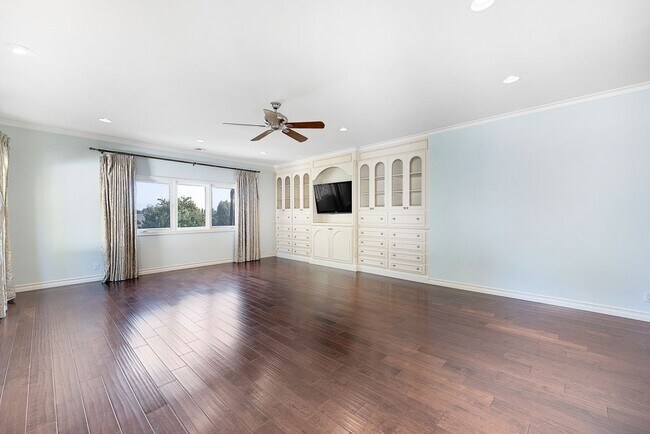 Building Photo - 17232 Quesan Pl