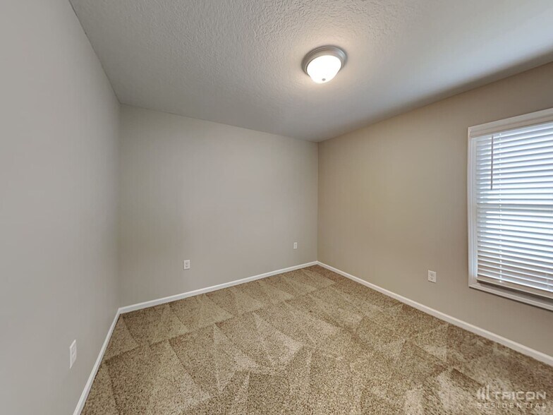 Building Photo - 11407 Oliver Ellsworth Ct