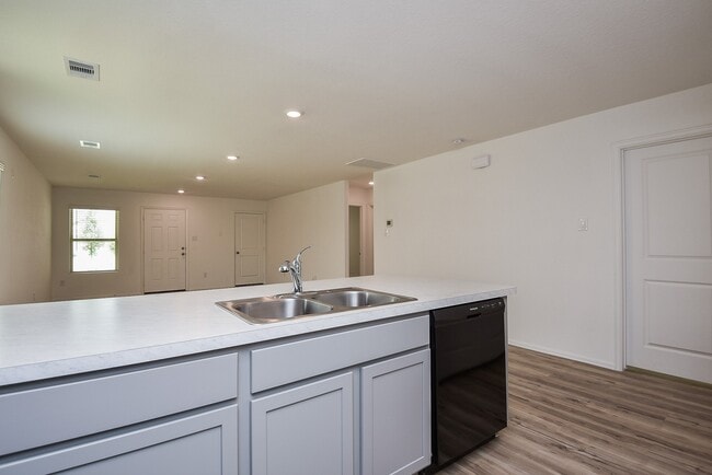 Building Photo - 26627 Wilderye Cv Ln