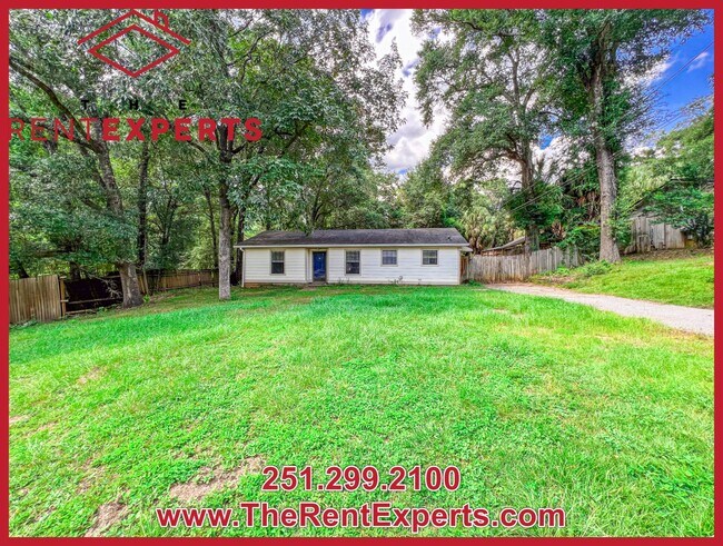 Building Photo - 2086 Mesa Dr
