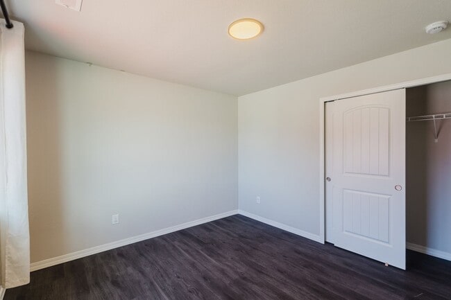 Building Photo - Beautiful 3-Bedroom Home in Ventana | Pool Community Near Fort Carson
