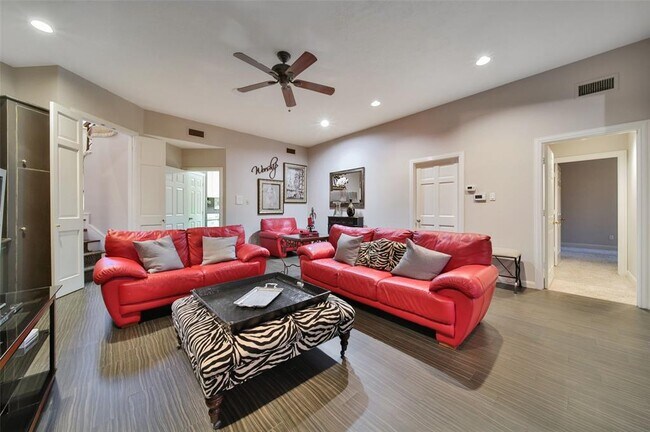 Building Photo - 95 N Windsail Pl