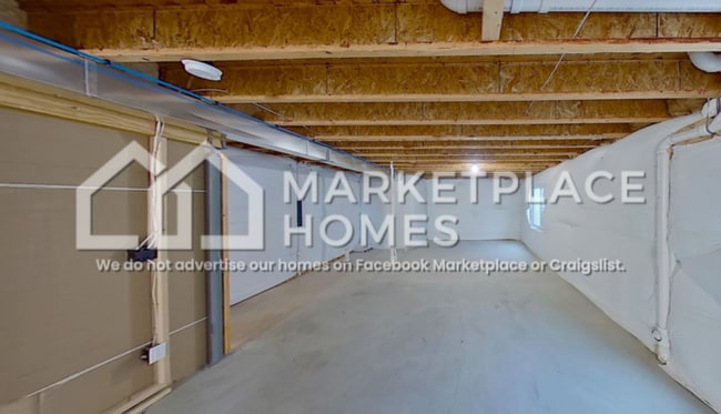 Building Photo - 9799 Desert Lily Cir