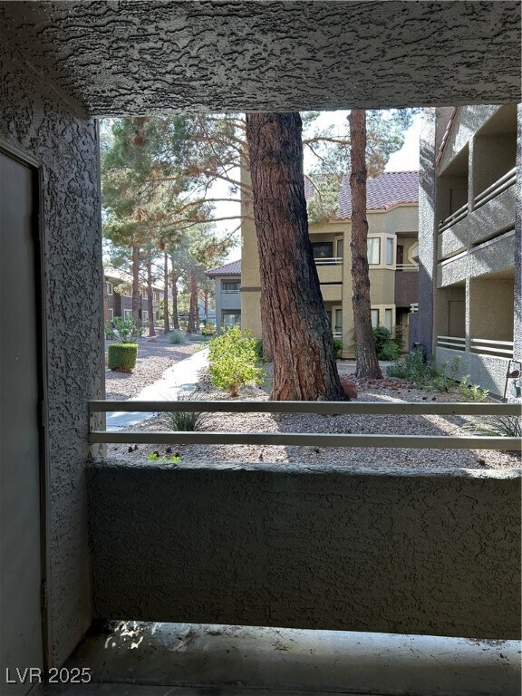 Building Photo - 5044 S Rainbow Blvd