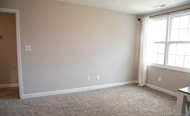 Building Photo - 1246 Brickyard Dr