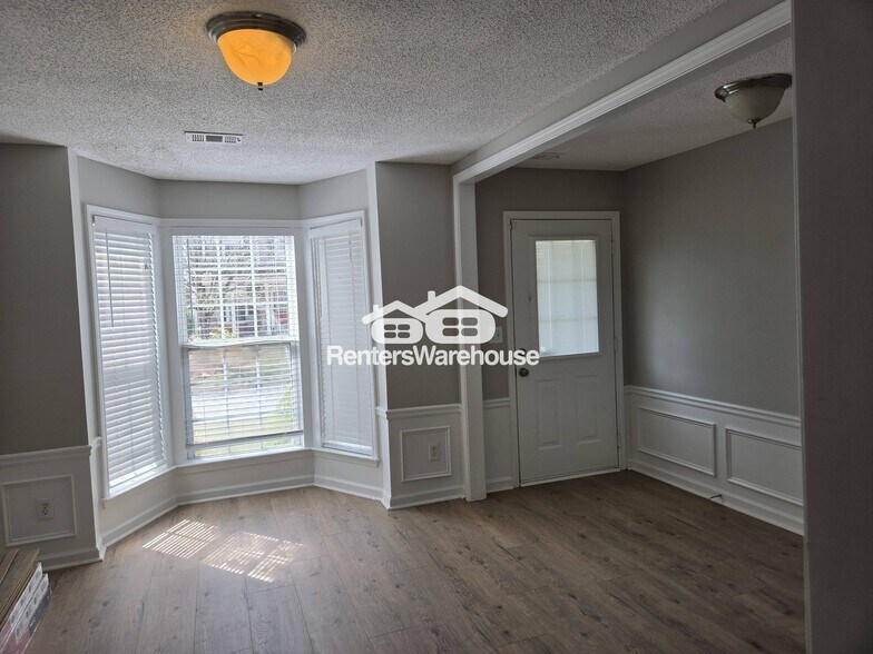 Building Photo - 2580 Alvecot Cir SE