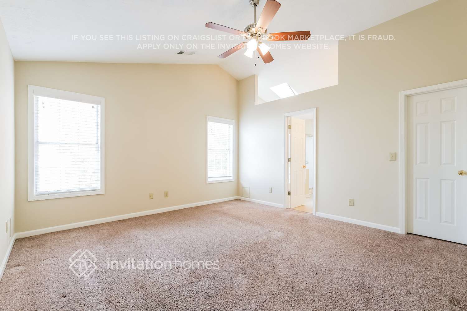 Building Photo - 3350 Summit Pl Dr