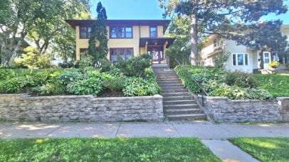 Building Photo - Beautiful 2-Bed 1 bath Haven on Fairmount Avenue – Spacious 1240 Sq Ft in Saint Paul 10/1/26