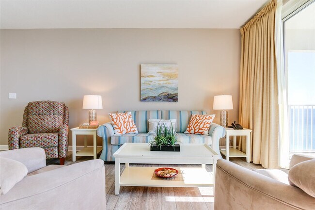 Building Photo - 9900 S Thomas Dr