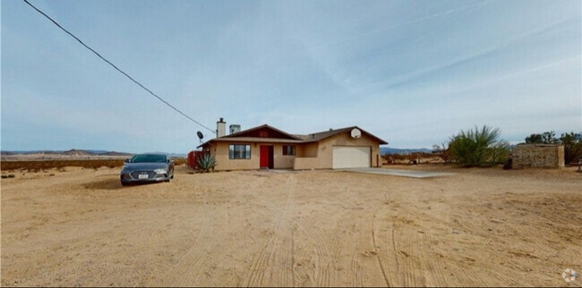 Building Photo - 2837 Morongo Rd