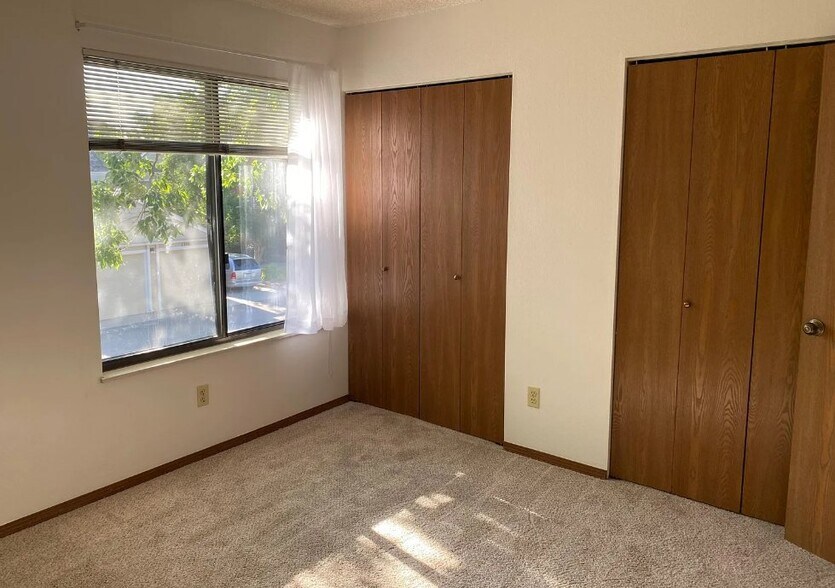 Building Photo - 7474 E Arkansas Ave