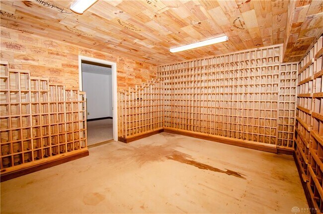 Building Photo - 2719 Sycamore Ridge Ct