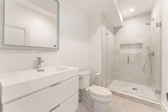 Building Photo - 49 Fayette Rd