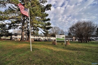 Building Photo - 3913 Talwell Dr SW