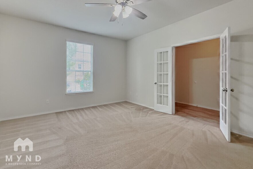 Building Photo - 307 Rustic Willow