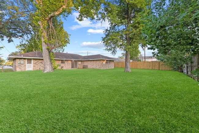 Building Photo - 3015 Peppermill Rd