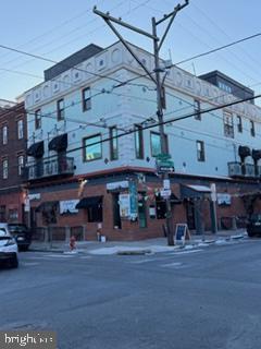 Building Photo - 736 S 8th St