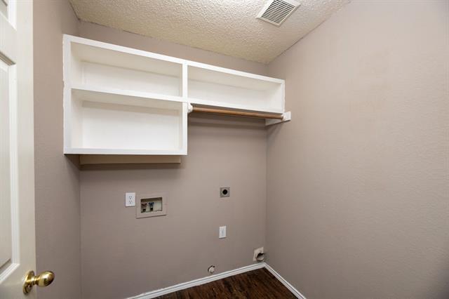 Building Photo - 3225 Cornflower Dr