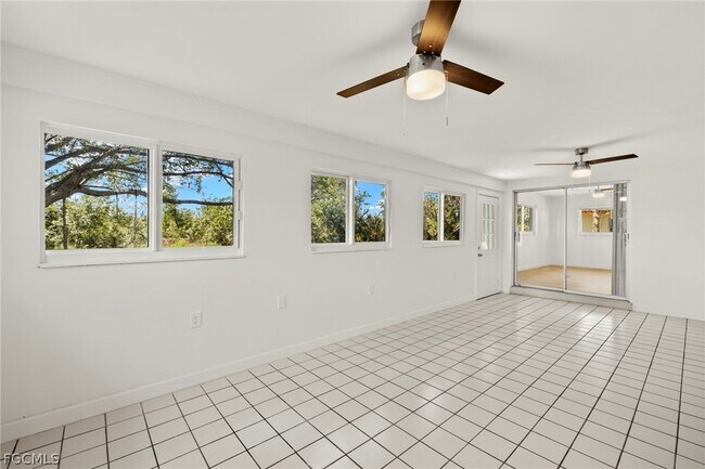 Building Photo - 5738 SW 1st Ct