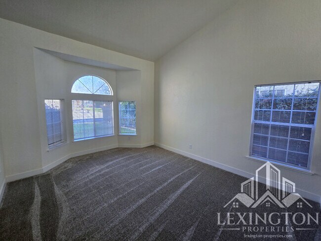 Building Photo - Beautifully Updated, 4BD/3BA, Home in Rocklin – Excellent Location!