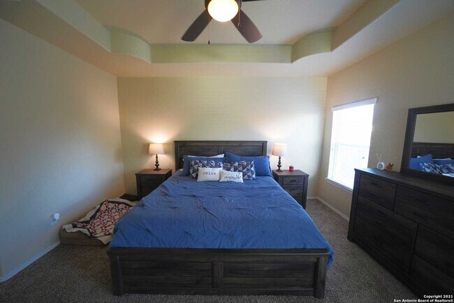 Building Photo - 1323 Kingbird Ct