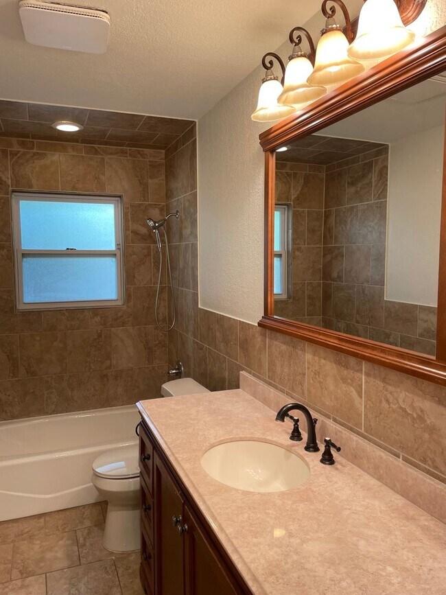 Building Photo - Application Received | Updated Single-Story 3 Bed, 2 Bath | Big Yard | Pet Restrictions