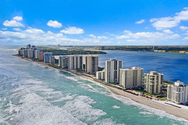 Building Photo - 5440 N Ocean Dr