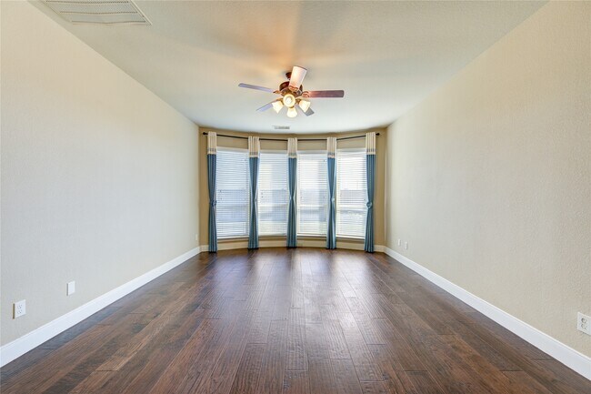 Building Photo - 4623 Montcliff Bend Ln