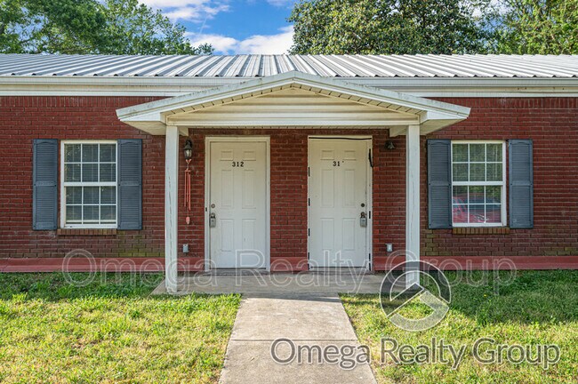 Building Photo - 312 Percy St