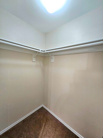 Building Photo - 3606 N Arroyo Park Ln