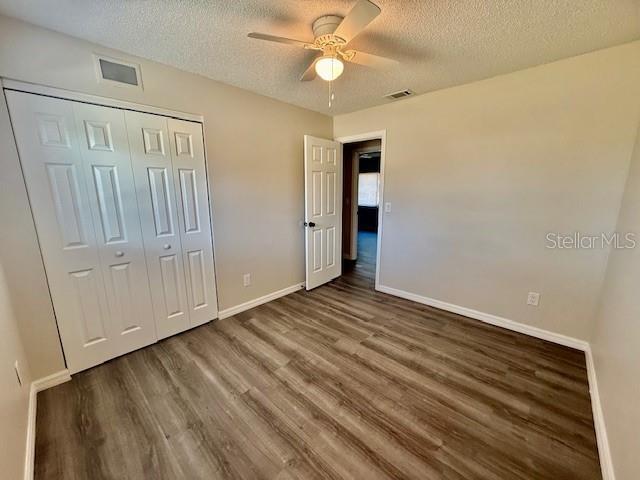 Building Photo - 1819 Oak St