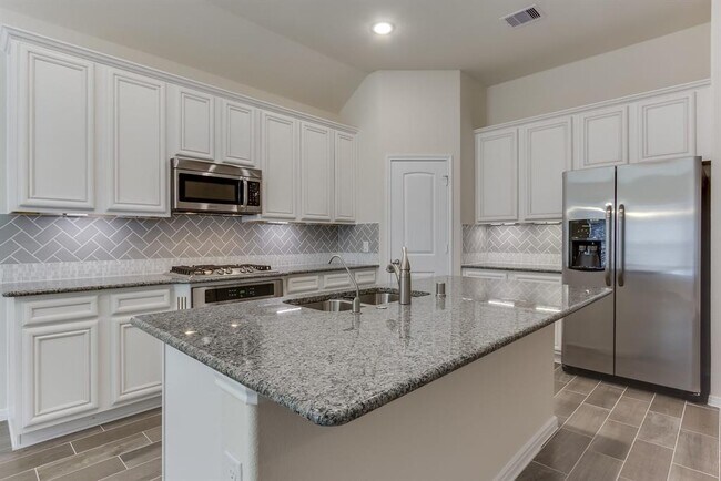 Building Photo - 1515 Holly Chase Ct