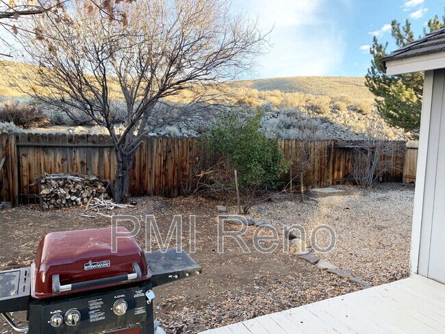 Building Photo - 5725 W Brookdale Dr