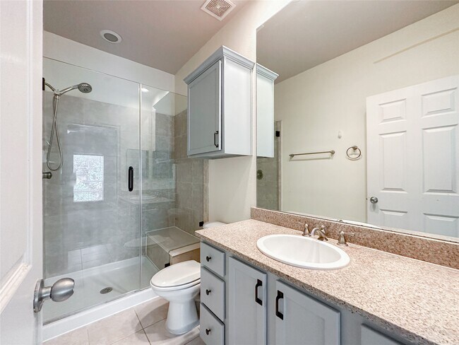 Building Photo - 3001 Murworth Dr