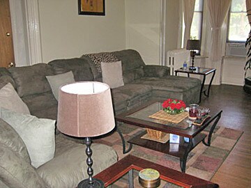 Building Photo - 140 Sumac St