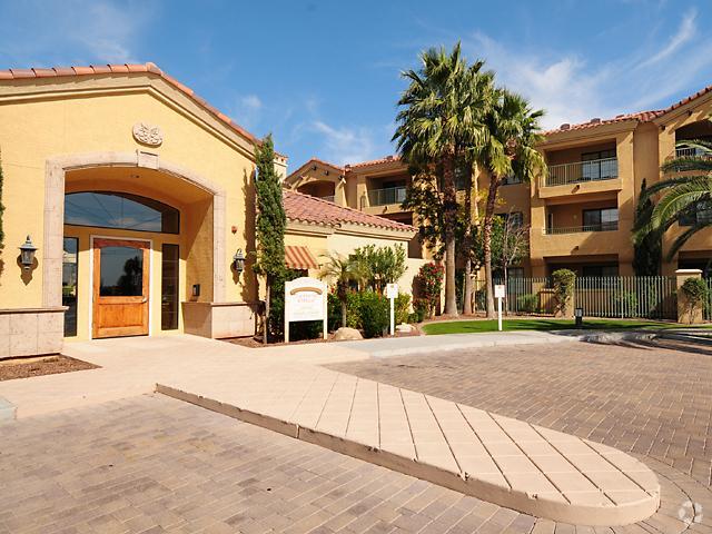 Leasing Office - Mandarina