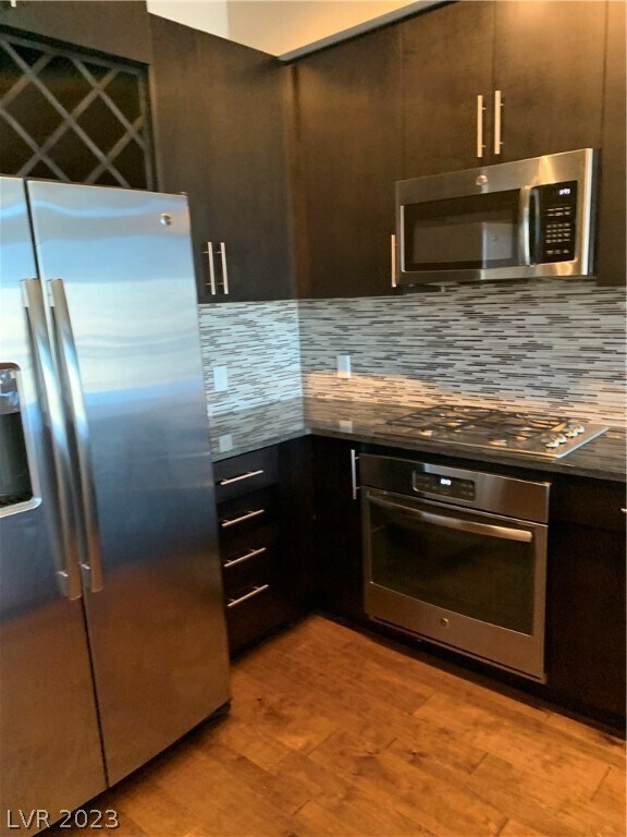 Building Photo - 353 E Bonneville Ave