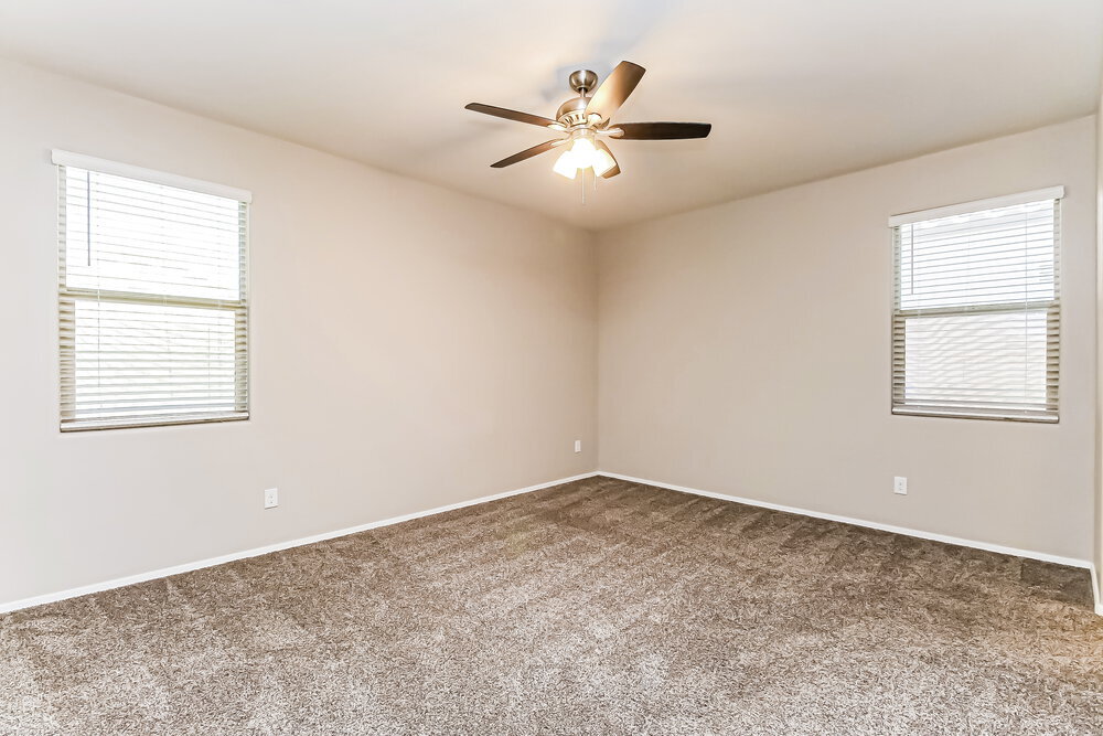 Building Photo - 4832 E Rhodium Dr